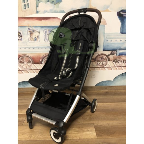 Cybex Orfeo terminálbabakocsi bérelhető
