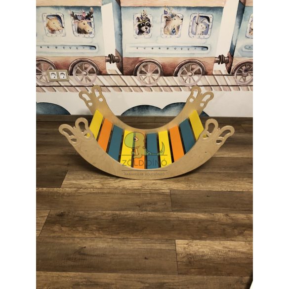 Montessori szivárványhinta bérelhető